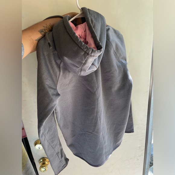 Women’s heat gear hoodie breast cancer awareness - Picture 2 of 3